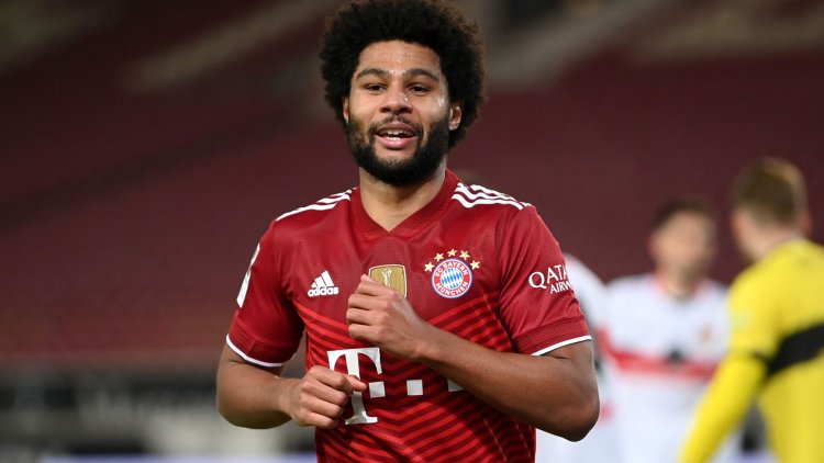 رسميا : الجناح الدولي غنابري يمدد عقده مع بايرن ميونخ