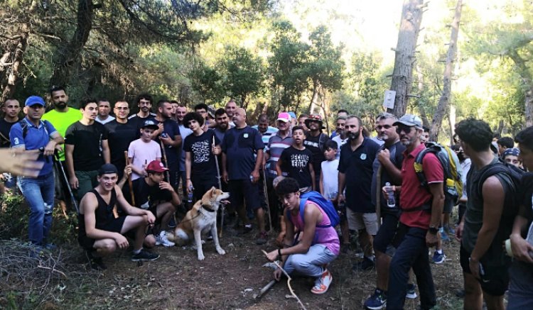 300 ناشط بيئي في رحلة مشي وسط غابات وادي عودين