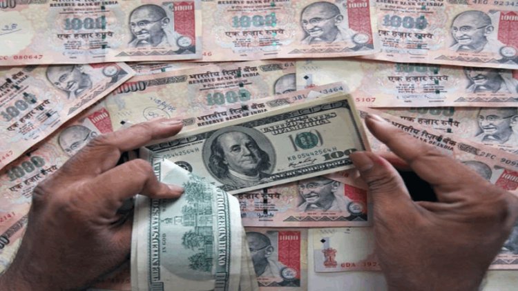 تراجع قياسي قي قيمة الروبية الهندية أمام الدولار