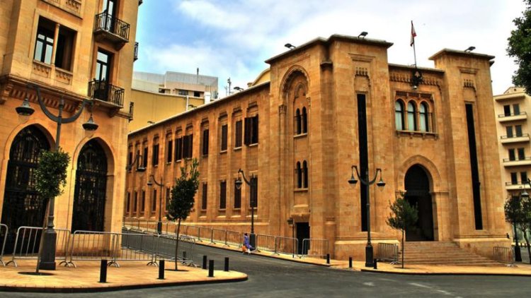 الهيئة الوطنية لمكافحة الفساد تعلن انتهاء مهلة تلقيها تصاريح الذمة المالية والمصالح من النواب