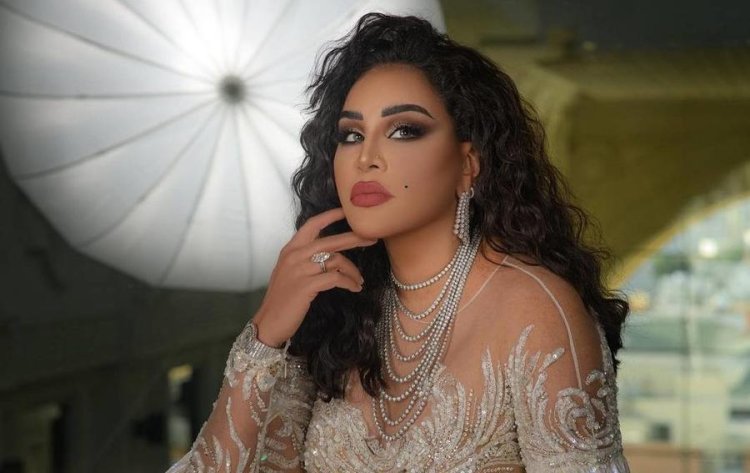 أحلام تعود بـ 91 شنطة من إسبانيا